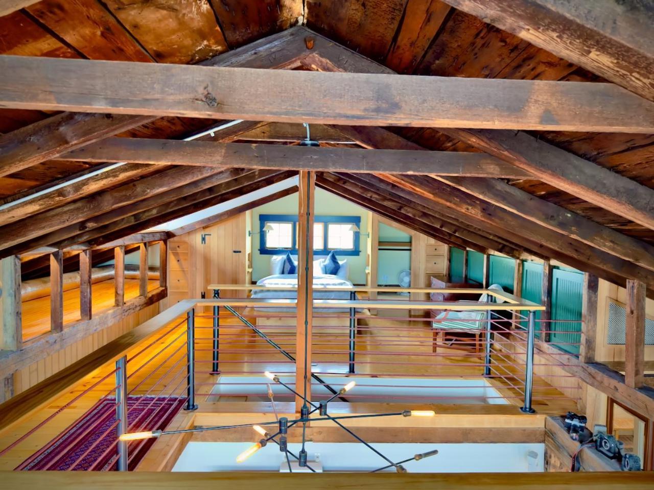 Hotel Magical Post And Beam Loft Downtown Newport! Exterior foto