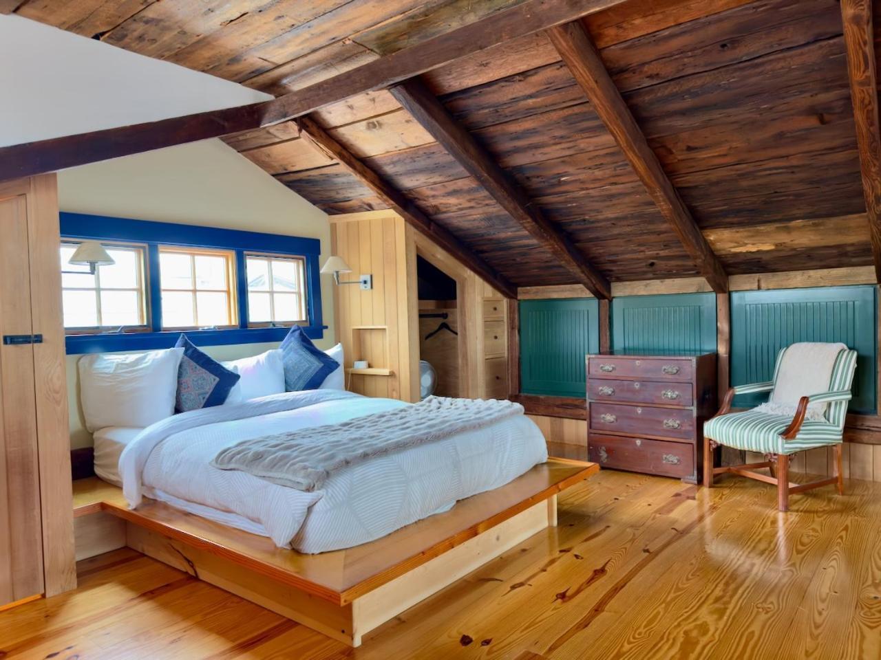 Hotel Magical Post And Beam Loft Downtown Newport! Exterior foto